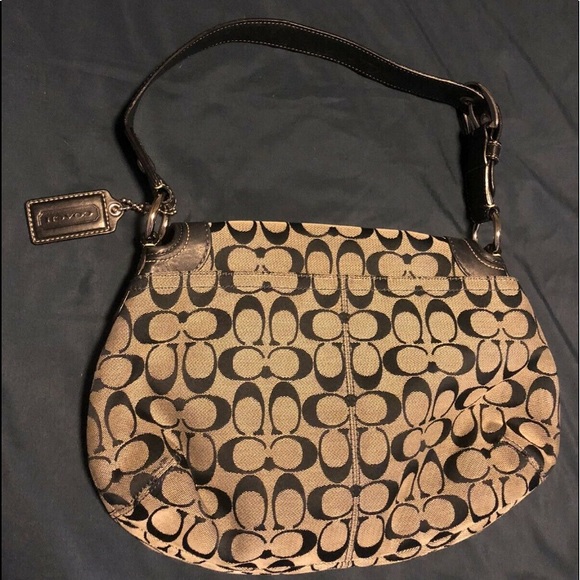 Coach purse - Picture 2 of 2